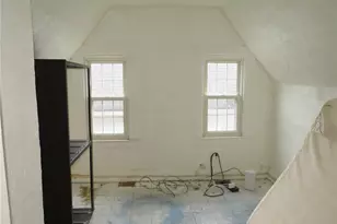 1111 Tyndall St, Pittsburgh, PA 15204 - Photo 17