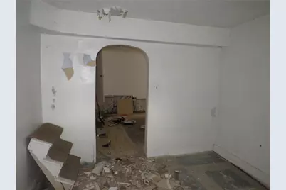 1111 Tyndall St, Pittsburgh, PA 15204 - Photo 25