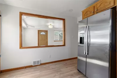 700 Overhill Dr, North Versailles, PA 15137 - Photo 9