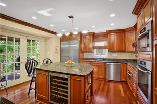 704 Scrubgrass Rd, Pittsburgh, PA 15243 - Photo 9