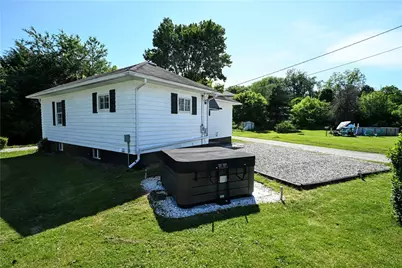 620 Eleanor Ave, Scottdale, PA 15683 - Photo 3