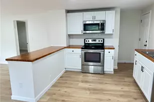 3718 W 7th Ave, West Mayfield, PA 15010 - Photo 7