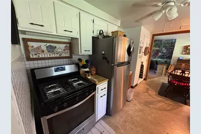 537 Invicta Dr, Pittsburgh, PA 15235 - Photo 25
