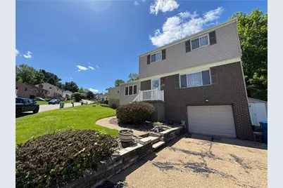 537 Invicta Dr, Pittsburgh, PA 15235 - Photo 1