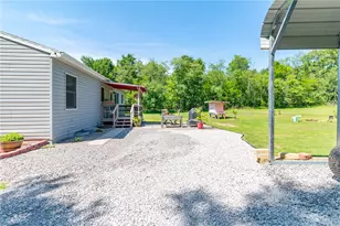 290 Blackstone Rd, Allegheny Township, PA 15656 - Photo 23
