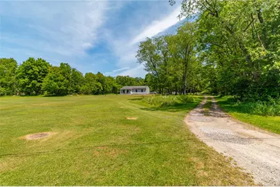 290 Blackstone Rd, Allegheny Township, PA 15656 - Photo 3