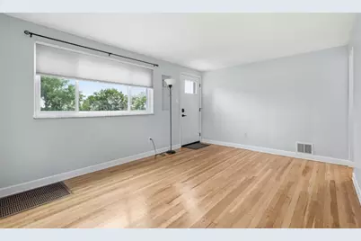 1015 Valora St, Banksville/Westwood, PA 15220 - Photo 7