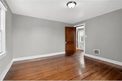 2305 Walton Ave, Pittsburgh, PA 15210 - Photo 9