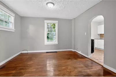2305 Walton Ave, Pittsburgh, PA 15210 - Photo 13