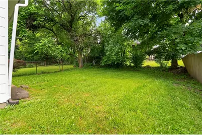 2305 Walton Ave, Pittsburgh, PA 15210 - Photo 33