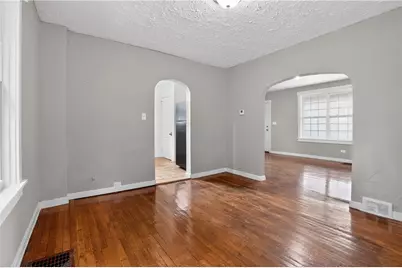 2305 Walton Ave, Pittsburgh, PA 15210 - Photo 29