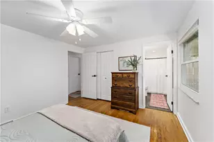1040 Cork Dr, Bethel Park, PA 15102 - Photo 11