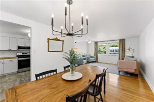 1040 Cork Dr, Bethel Park, PA 15102 - Photo 5