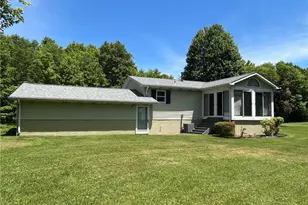 235 Airport Rd, Pine Township, PA 16127 - Photo 3