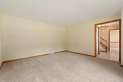 8214 Marquis Drive, Pittsburgh, PA 15237 - Photo 9