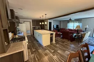 606 Ashley Dr, White Township, PA 15701 - Photo 3