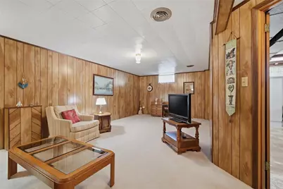 113 Westview Dr, Twp of But SW, PA 16001 - Photo 27