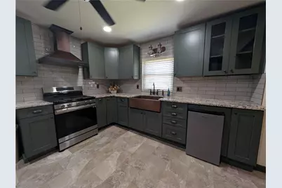 1300 Leeds Ave, Monessen, PA 15062 - Photo 5