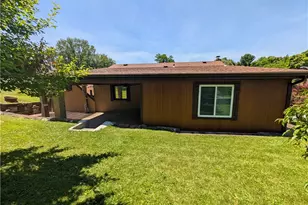 1300 Leeds Ave, Monessen, PA 15062 - Photo 23