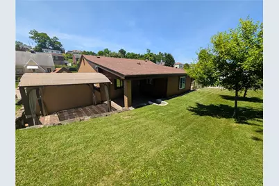 1300 Leeds Ave, Monessen, PA 15062 - Photo 27