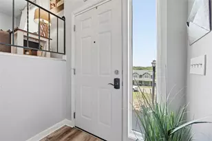 38 Lynncrest Cir, Cecil, PA 15321 - Photo 5
