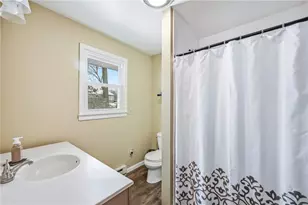 808 Fairfield Dr, Hermitage, PA 16148 - Photo 17