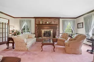 204 Shafer Rd, Moon/Crescent Twp, PA 15108 - Photo 5