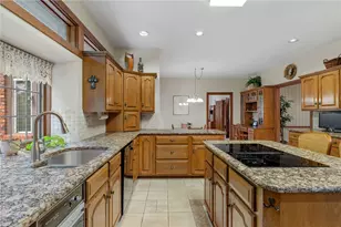102 Brandywine Dr, Peters Township, PA 15317 - Photo 15