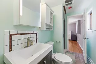 230 Main Blvd, Ross Twp, PA 15237 - Photo 17