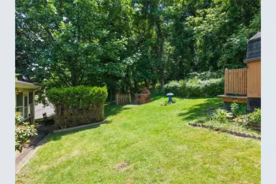1612 Summit St, White Oak, PA 15131 - Photo 7
