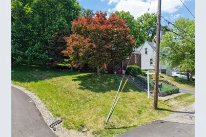1612 Summit St, White Oak, PA 15131 - Photo 5