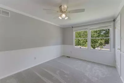 112 Marshall Dr, Pittsburgh, PA 15228 - Photo 27