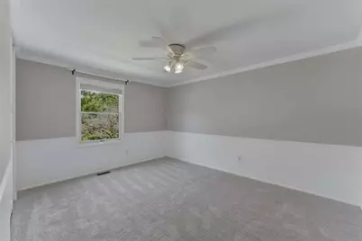 112 Marshall Dr, Pittsburgh, PA 15228 - Photo 25