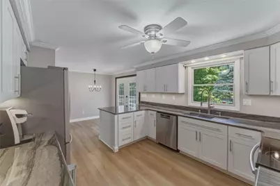 112 Marshall Dr, Pittsburgh, PA 15228 - Photo 7