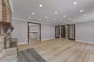 112 Marshall Dr, Pittsburgh, PA 15228 - Photo 11