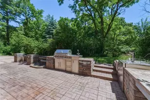 112 Marshall Dr, Pittsburgh, PA 15228 - Photo 29
