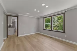 112 Marshall Dr, Pittsburgh, PA 15228 - Photo 13