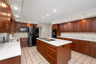 120 Mont Rd, Center Township, PA 16001 - Photo 9