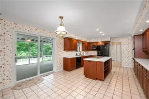 120 Mont Rd, Center Township, PA 16001 - Photo 11