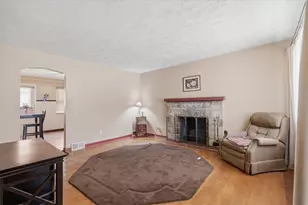 2213 McMinn St, Aliquippa, PA 15001 - Photo 11