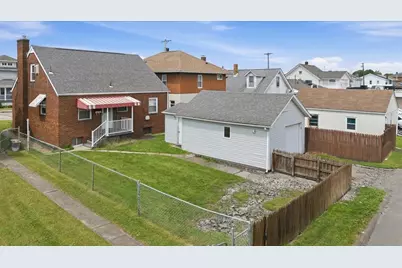 2213 McMinn Street, Aliquippa, PA 15001 - Photo 5