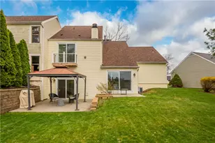 2554 B Pheasant Run Dr, Pittsburgh, PA 15090 - Photo 31