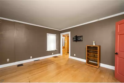 438 Main St, Prospect Boro, PA 16052 - Photo 7