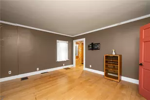 438 Main St, Prospect Boro, PA 16052 - Photo 7
