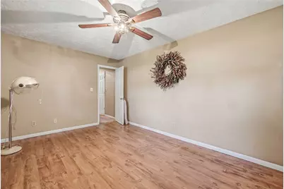 48 Bentley Ave, Hempfield Township, PA 16125 - Photo 19