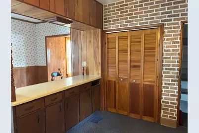 611 W Ridge Ave, Sharpsville, PA 16150 - Photo 3