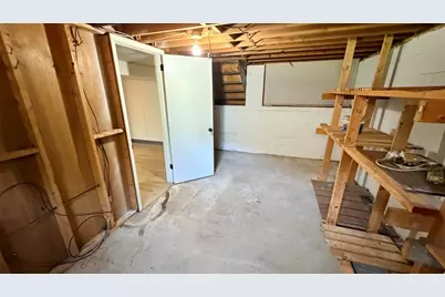 3812 Louisa St, Pittsburgh, PA 15227 - Photo 31