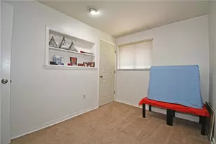 2461 Corteland Dr, Pittsburgh, PA 15241 - Photo 25