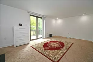 2461 Corteland Dr, Pittsburgh, PA 15241 - Photo 13