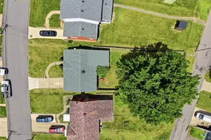 1555 Orchardview Dr, Scott Township, PA 15220 - Photo 33